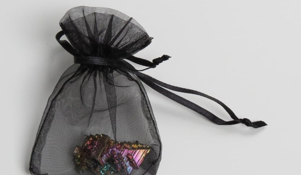 bag 81345 1280 WH 1200x700px