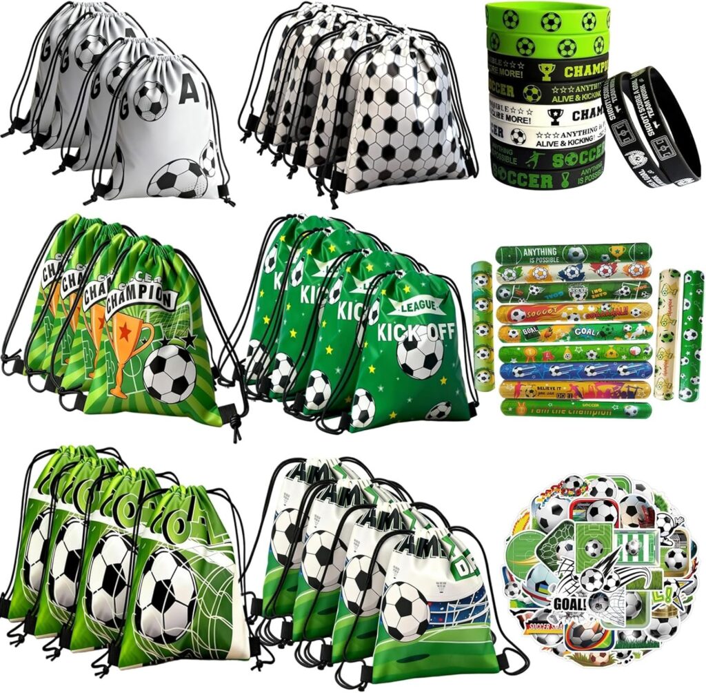 Soccer 2026 Les cadeaux de fête de la Coupe du Monde, des sacs cadeaux de football pour garçons, incluent des autocollants avec sac à cordon, bracelets, idéaux pour les anniversaires de garçons et les fêtes sur le thème du football
